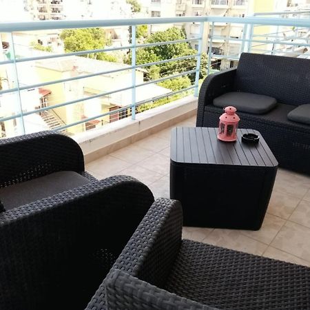 Apartment By The Beach With Amazing Sea View Peraía Extérieur photo