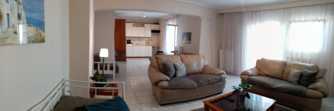 Apartment By The Beach With Amazing Sea View Peraía Extérieur photo