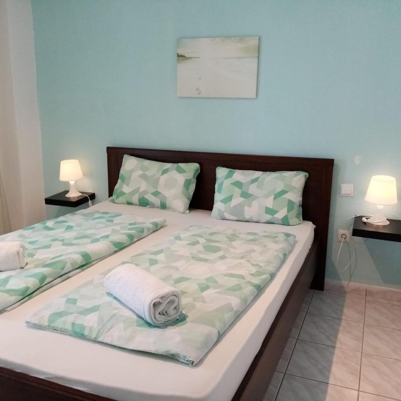 Apartment By The Beach With Amazing Sea View Peraía Extérieur photo