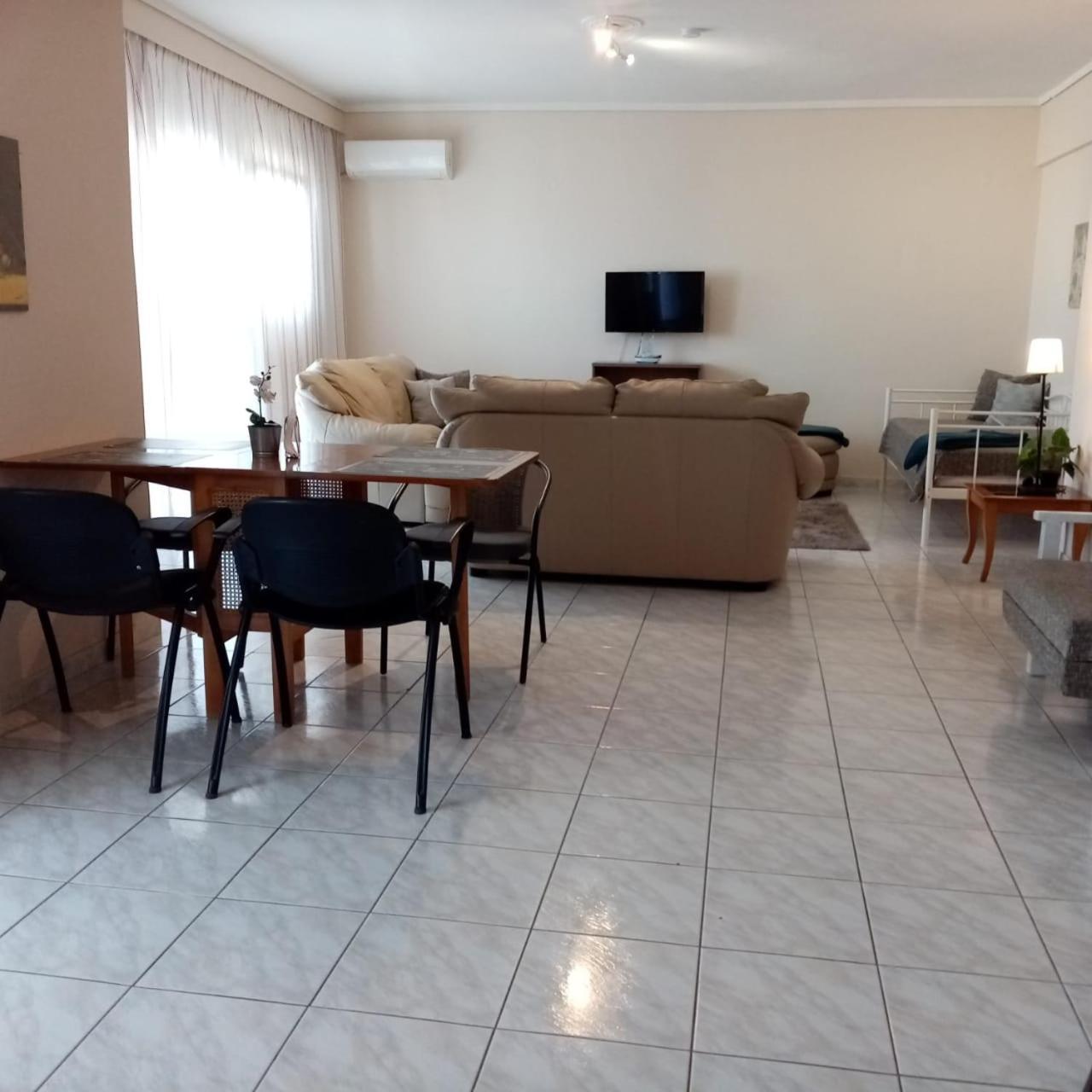 Apartment By The Beach With Amazing Sea View Peraía Extérieur photo